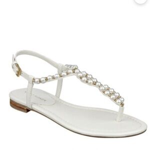 Marc Fisher Women's Pearl Embellished White Sandals 8.5 Resortwear Wedding Beach